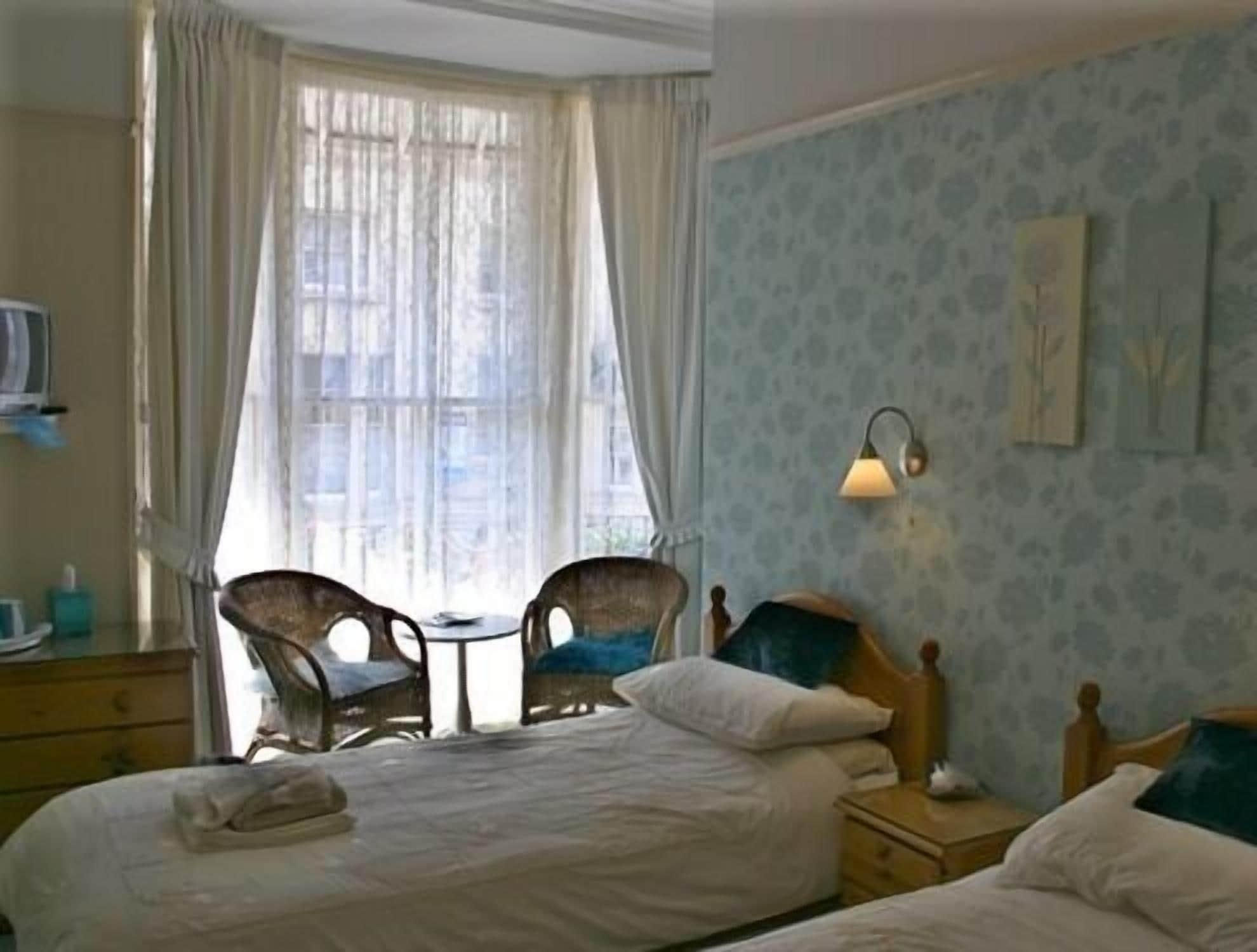 Hotel Cromwell House Eastbourne Zewnętrze zdjęcie