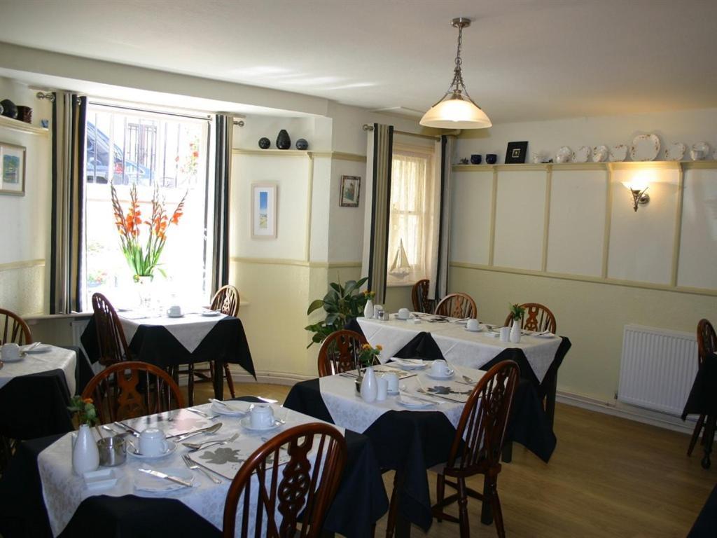 Hotel Cromwell House Eastbourne Zewnętrze zdjęcie